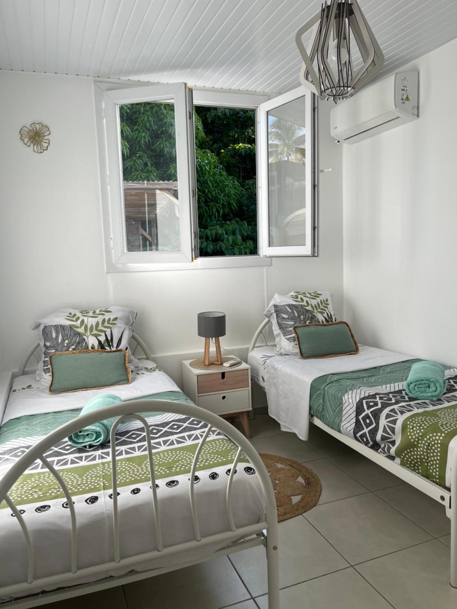 Residence Flores De Maria Le Marin Bagian luar foto